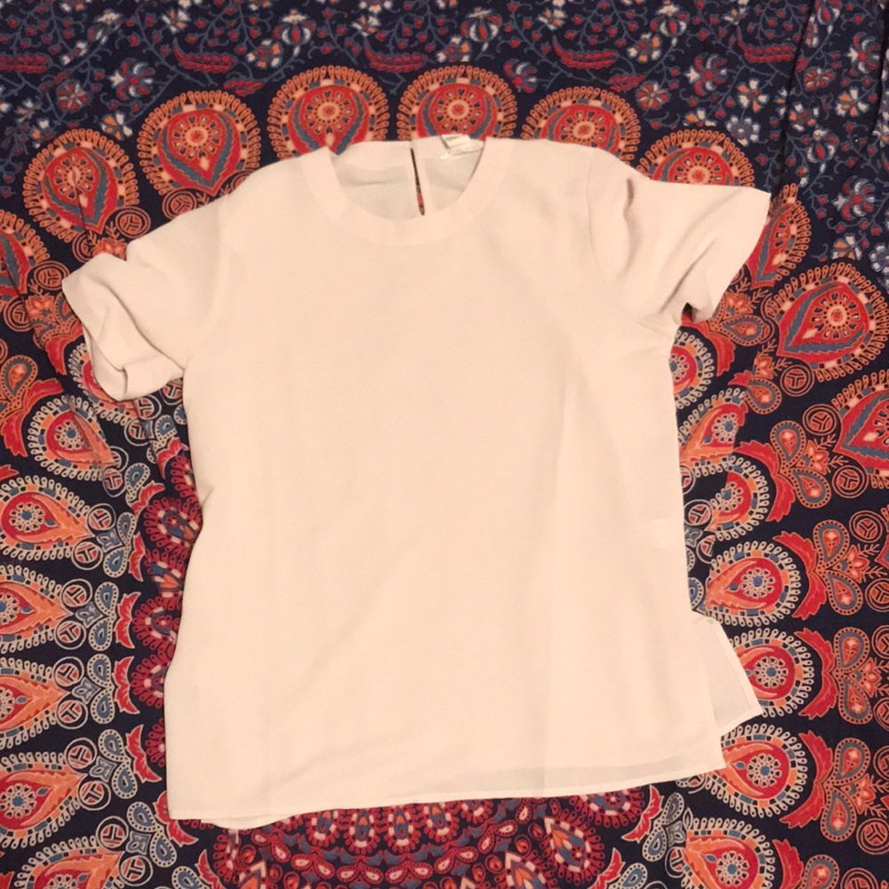 Light pink blouse 👚